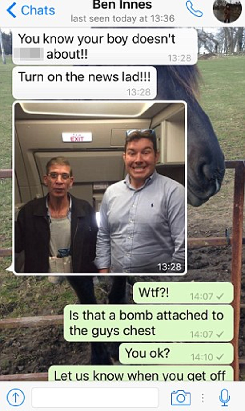 Illustration for article titled Hijack Pics or It Didn't Happen